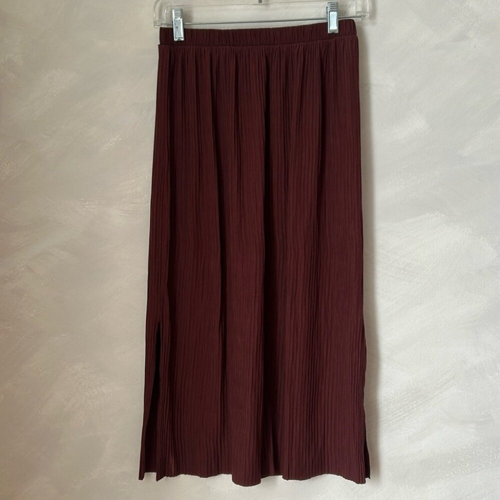 Aritzia Wilfred small Twirl Midi Pleated Skirt High Rise Brown espresso mocha